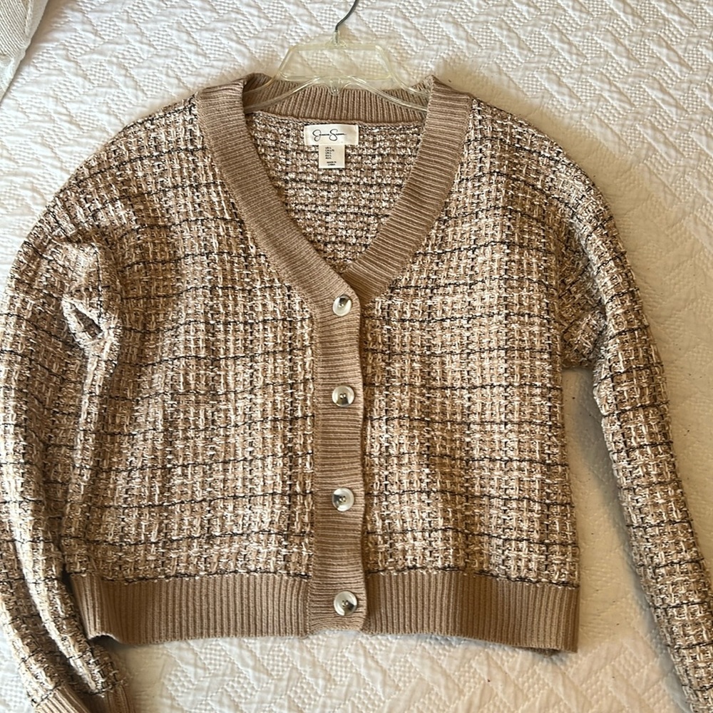 Jessica Simpson cardigan! So pretty !
